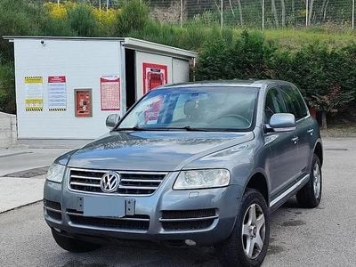 Usata VW Touareg R 174 CV (127 kW) 2005 Grigio SUV