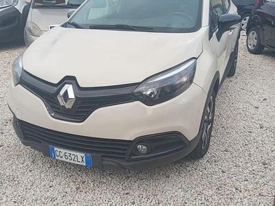Usata Renault Captur 90 CV (66 kW) 2013 SUV