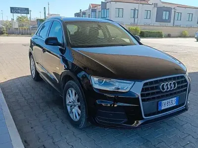 Usata Audi Q3 Advanced 120 CV (88 kW) 2017 Nero SUV
