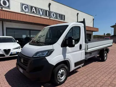Usata Fiat Ducato 120 CV (88 kW) 2024 Bianco Furgone