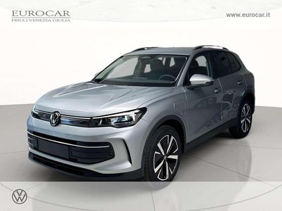 Usata VW Tiguan Edition 204 CV (150 kW) 2025 Dolomite silver metallizzato SUV