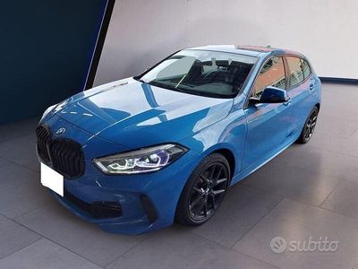 Usata BMW 118 M Sport 150 CV (110 kW) 2021 Blu Utilitaria