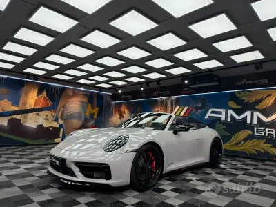 Usata Porsche 911 Carrera 4 GTS 480 CV (353 kW) 2023 Grigio Cabrio