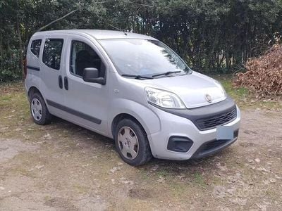 Usata Fiat Qubo Trekking 80 CV (58 kW) 2017 Grigio Monovolume