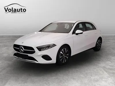 Begagnad Mercedes A180 Advanced 116 HK (85 kW) 2025 Vit Sedan
