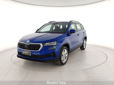 Nuova Skoda Karoq Selection 116 CV (85 kW) 2025 Blu metallizzato SUV