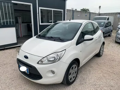Usata Ford Ka 75 CV (55 kW) 2013 Bianco Utilitaria