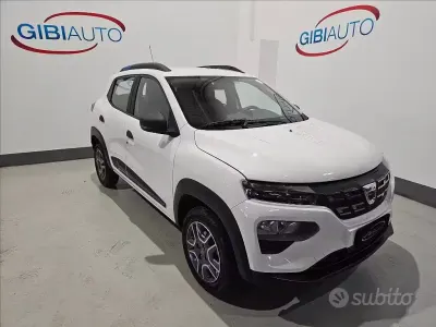 Używany Dacia Spring Comfort Plus 33 kW (45 KM) 2021 Biały Hatchback