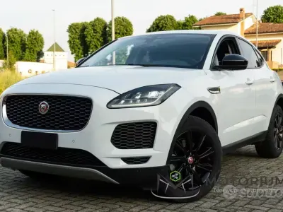 Usata Jaguar E-Pace 150 CV (110 kW) 2020 Bianco SUV