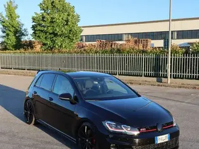 Usata VW Golf VII GTI 245 CV (180 kW) 2019 Nero Berlina