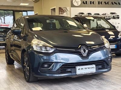 Usata Renault Clio IV Intens 90 CV (66 kW) 2017 Grigio Berlina