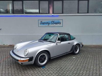 Usata Porsche 911 Carrera Cabriolet 231 CV (169 kW) 1985 Grigio Cabrio