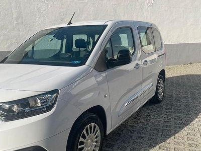 Usata Toyota Proace City City 67 CV (49 kW) 2023 Bianco Monovolume