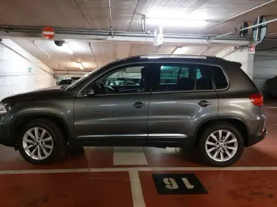 Usata VW Tiguan Sport 140 CV (102 kW) 2013 Grigio SUV