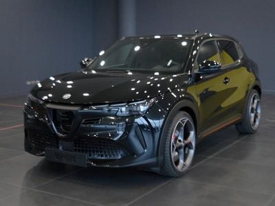 Nuova Alfa Romeo Junior Veloce 105 kW (143 CV) 2025 Nero SUV