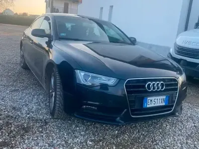 Usata Audi A5 177 CV (130 kW) 2012 Blu Coupé