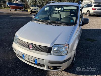 Begagnad Fiat Panda Dynamic 60 HK (44 kW) 2012 Grå Halvkombi