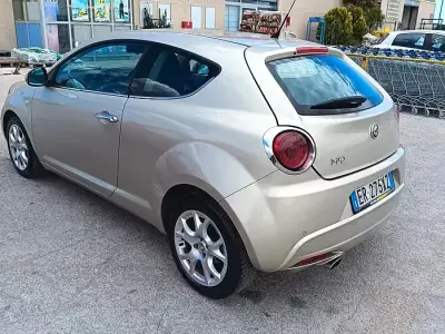 Usata Alfa Romeo MiTo 95 CV (69 kW) 2013 Utilitaria