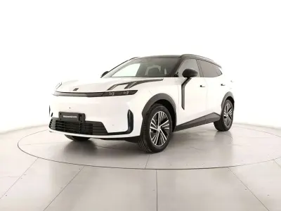 Nuova Lynk & Co 08 139 CV (102 kW) 2026 Bianco SUV