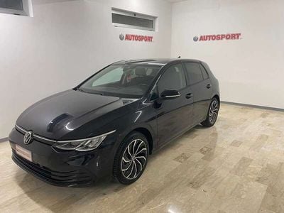 Usata VW Golf VIII Life 116 CV (85 kW) 2020 Nero Berlina
