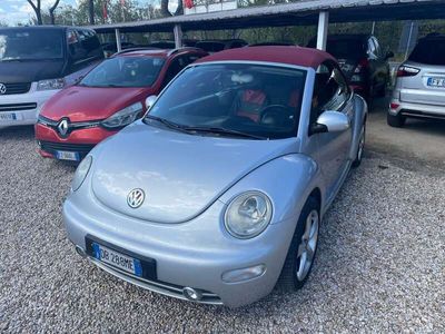 usata VW Beetle NewCabrio 1.9 tdi 100cv perfetto