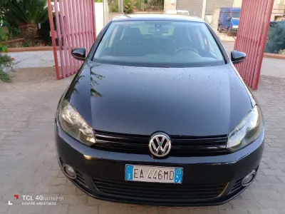 Usata VW Golf VI Highline 105 CV (77 kW) 2010 Utilitaria