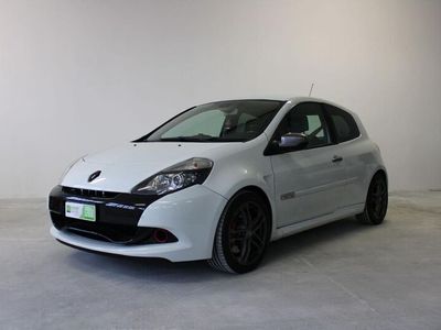 usata Renault Clio R.S. 2.0 i 16V 200 CV