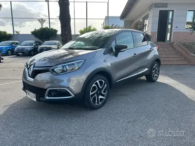 Occasion Renault Captur Intens 110 PK (80 kW) 2015 Grijs SUV