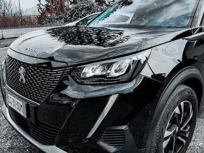 Usata Peugeot 2008 Allure 131 CV (96 kW) 2022 Nero SUV