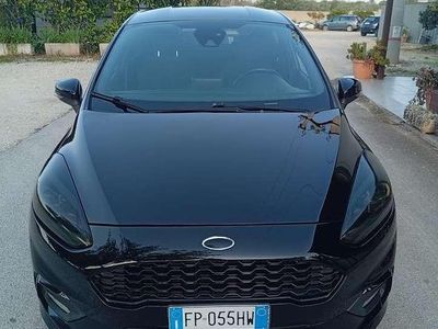 Usata Ford Fiesta Vignale 86 CV (63 kW) 2018 Nero Utilitaria