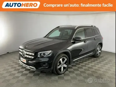 Usata Mercedes GLB200 150 CV (110 kW) 2020 Nero SUV