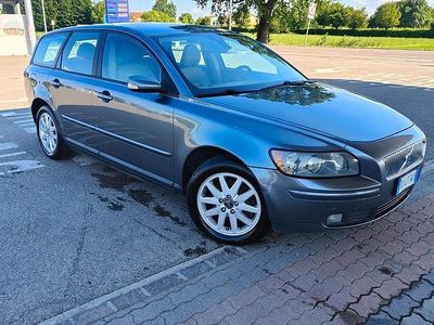Usata Volvo V50 Momentum 136 CV (100 kW) 2006 Grigio Station wagon