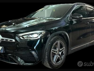 Usata Mercedes GLA200 Premium 150 CV (110 kW) 2021 Nero SUV