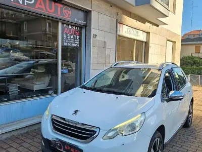 Usata Peugeot 2008 92 CV (67 kW) 2014 Bianco SUV