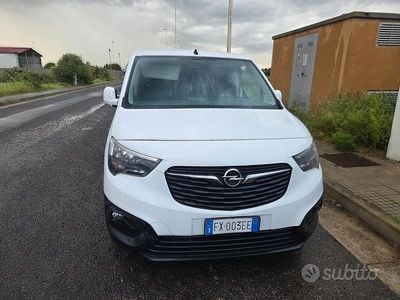 Occasion Opel Combo S 101 ch (74 kW) 2019 Blanc Monospace