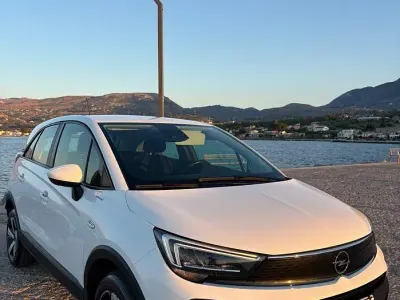 Usata Opel Crossland 120 CV (88 kW) 2021 Bianco SUV
