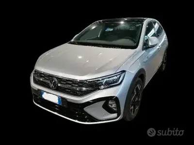 Usata VW Taigo R-line 116 CV (85 kW) 2025 Grigio SUV