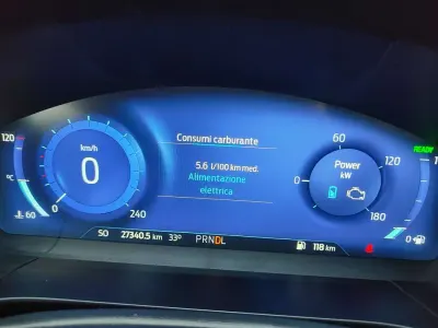Usata Ford Kuga ST-Line 190 CV (139 kW) 2023 Grigio SUV
