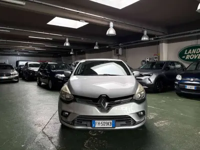 Usata Renault Clio IV 75 CV (55 kW) 2017 Argento Berlina