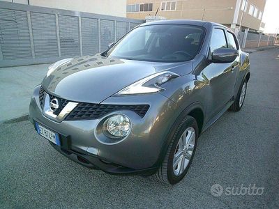 Usata Nissan Juke Acenta 110 CV (80 kW) 2015 Grigio SUV