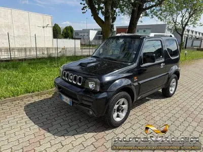 Second-hand Suzuki Jimny 86 CP (63 kW) 2008 Negru SUV