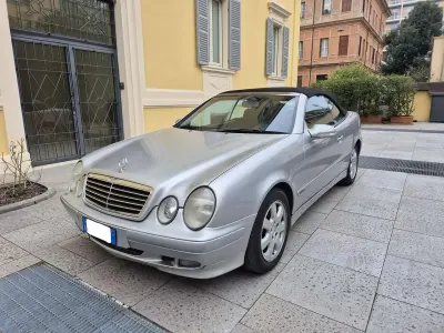 Occasion Mercedes CLK230 Elegance 193 ch (141 kW) 2002 Argent Cabriolet