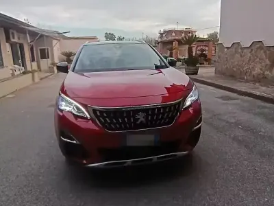 Usata Peugeot 3008 131 CV (96 kW) 2018 SUV