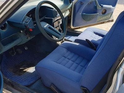 Usata Citroën CX 106 CV (77 kW) 1982 Argento Berlina