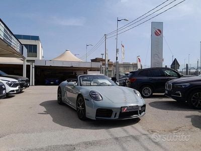 Usata Porsche 911 Carrera Cabriolet 394 CV (289 kW) 2025 Blu Cabrio