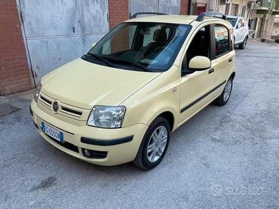 Usata Fiat Panda Emotion 70 CV (51 kW) 2011 Utilitaria