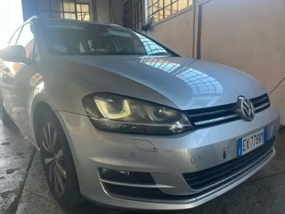 Usata VW Golf VII Comfortline 110 CV (80 kW) 2015 Argento Station wagon