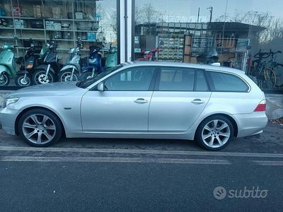 Usata BMW 525 197 CV (144 kW) 2008 Grigio Station wagon