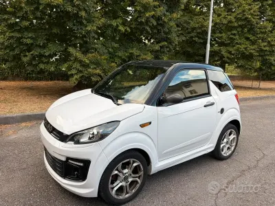 Usata Ligier JS50 2022 Bianco Utilitaria