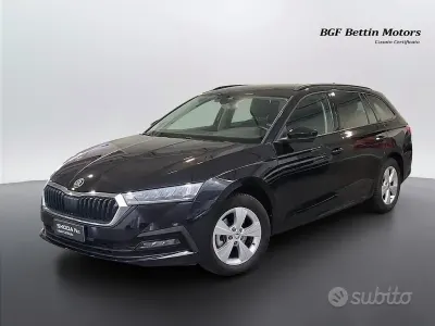 Usata Skoda Octavia Executive 116 CV (85 kW) 2022 Nero Station wagon